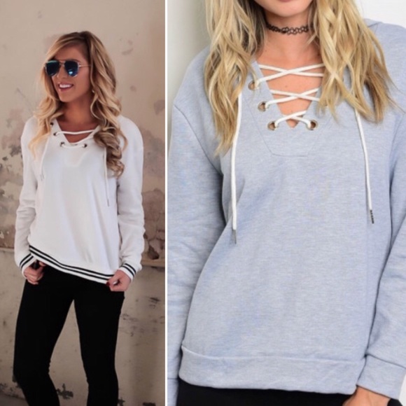 Tops - ❗️Last 2! XS, S Grey lace up sweatshirt